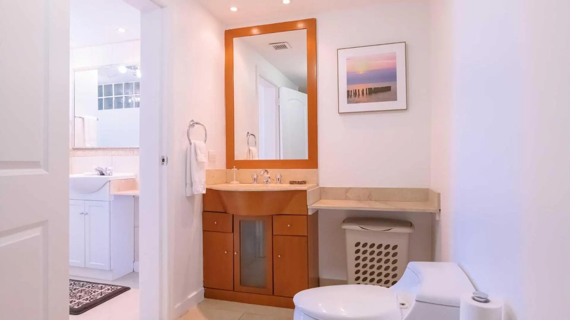 بيت للعطل Beachfront - Best View 2Br Condo - E422-2 شاطئ بالم أروبا