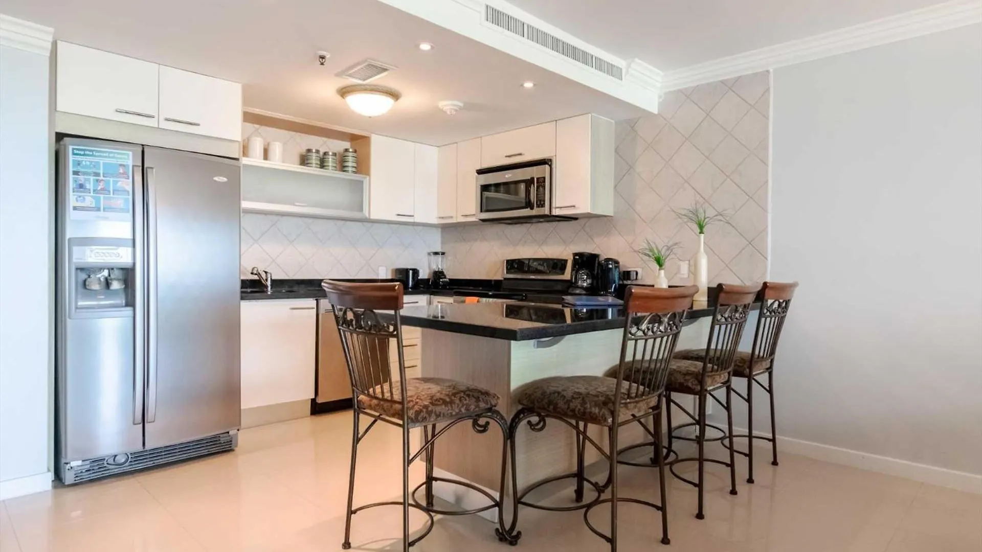 Beachfront - Best View 2Br Condo - E422-2 شاطئ بالم بيت للعطل