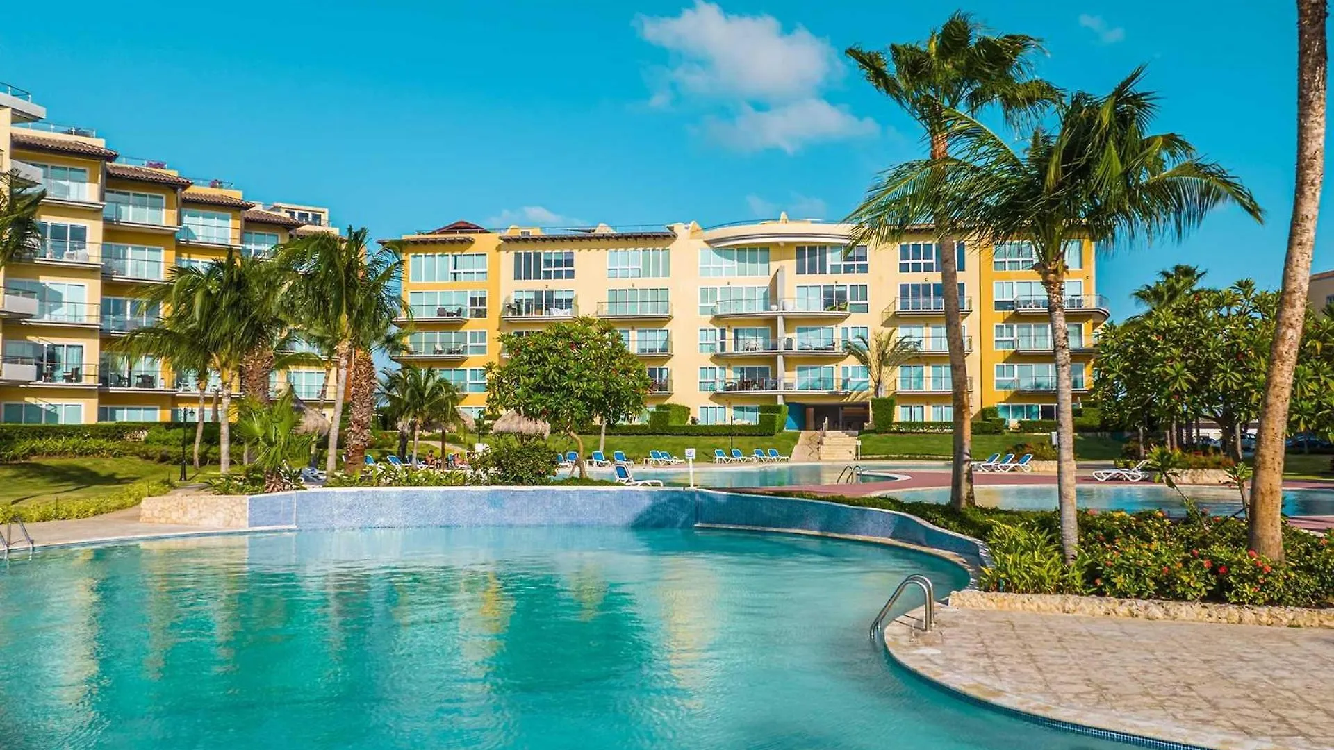 Beachfront - Best View 2Br Condo - E422-2 شاطئ بالم 0*,  أروبا